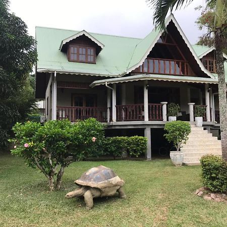 Villa Pasyon ลาดิก ภายนอก รูปภาพ